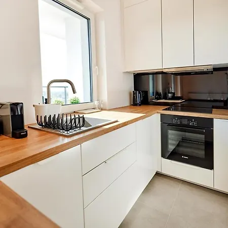 Mini Penthouse With View In Lodz! Free Parking *