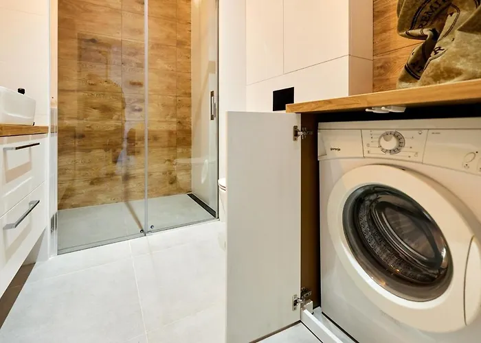 Mini Penthouse With View In Lodz! Free Parking *