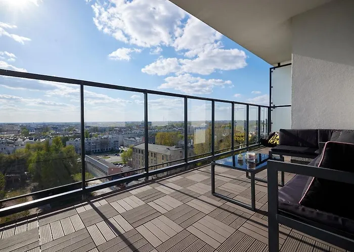 Mini Penthouse With View In Lodz! Free Parking Appartement