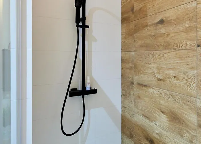 Mini Penthouse With View In Lodz! Free Parking *