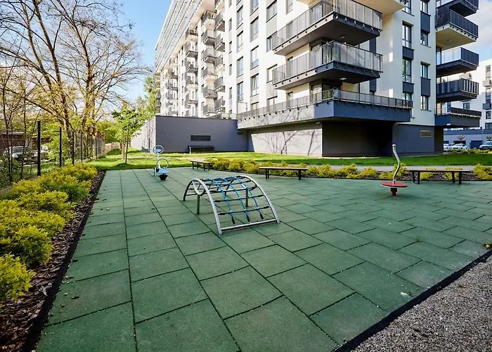 Mini Penthouse With View In Lodz! Free Parking * وودج